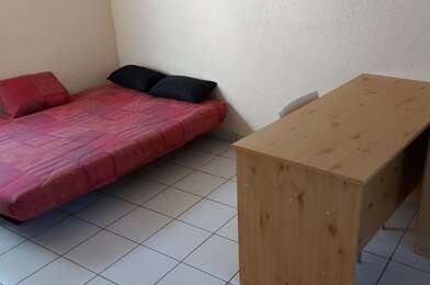 Appartement 1 pièces 630 €