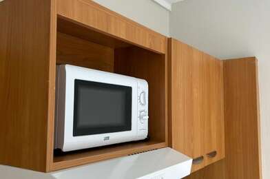 Appartement 1 pièces 780 €