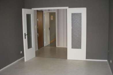 Appartement 3 pièces 700 €