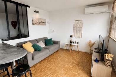 Appartement 4 pièces 1163 €