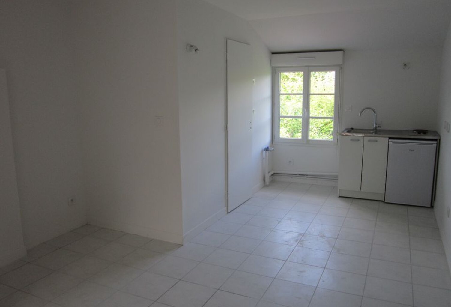 Studio de 27m2 à louer sur Vénissieux — photo 1