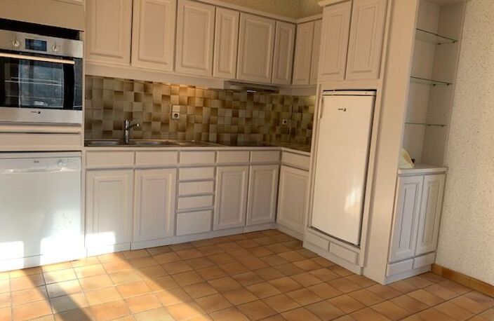 Appartement de 174m2 à louer sur L'Argentière-la-Bessée — photo 4