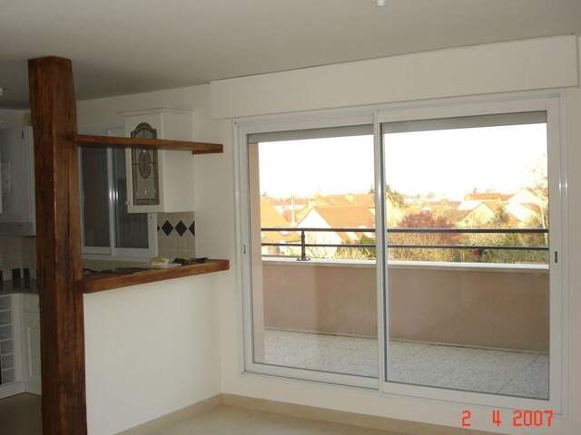 Appartement de 69m2 à louer sur Mantes-la-Ville — photo du bien