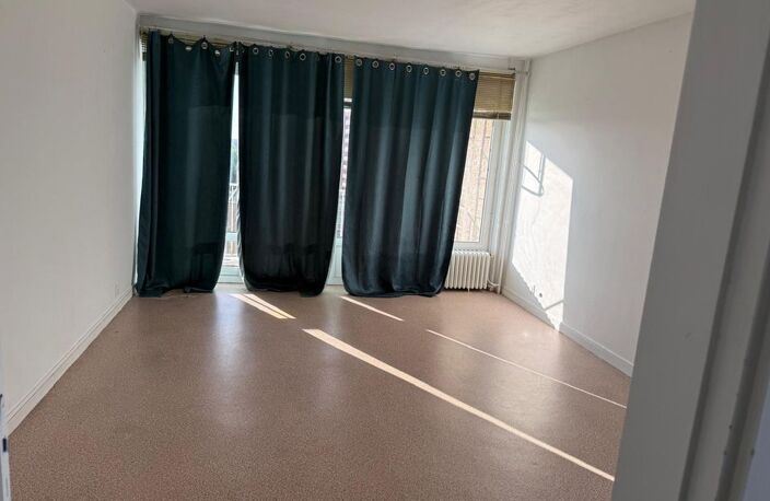 Appartement de 66m2 à louer sur Hem — photo 3