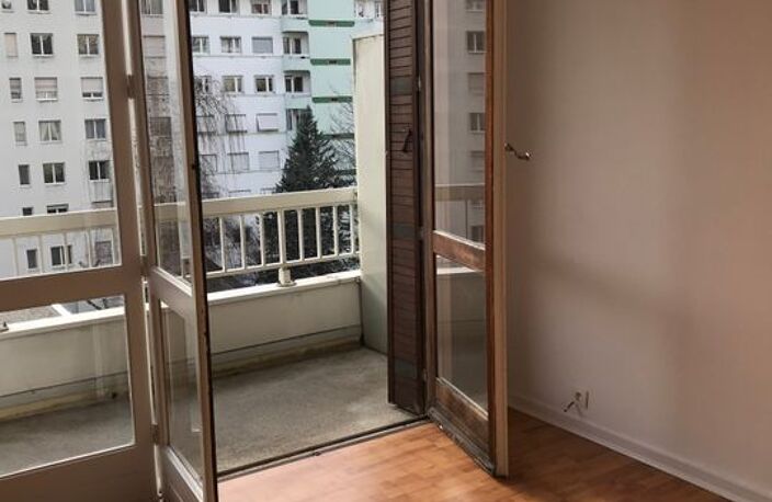 Appartement de 45m2 à louer sur Saint-Étienne — photo 3