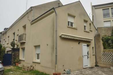 Maison 5 pièces 1440 €