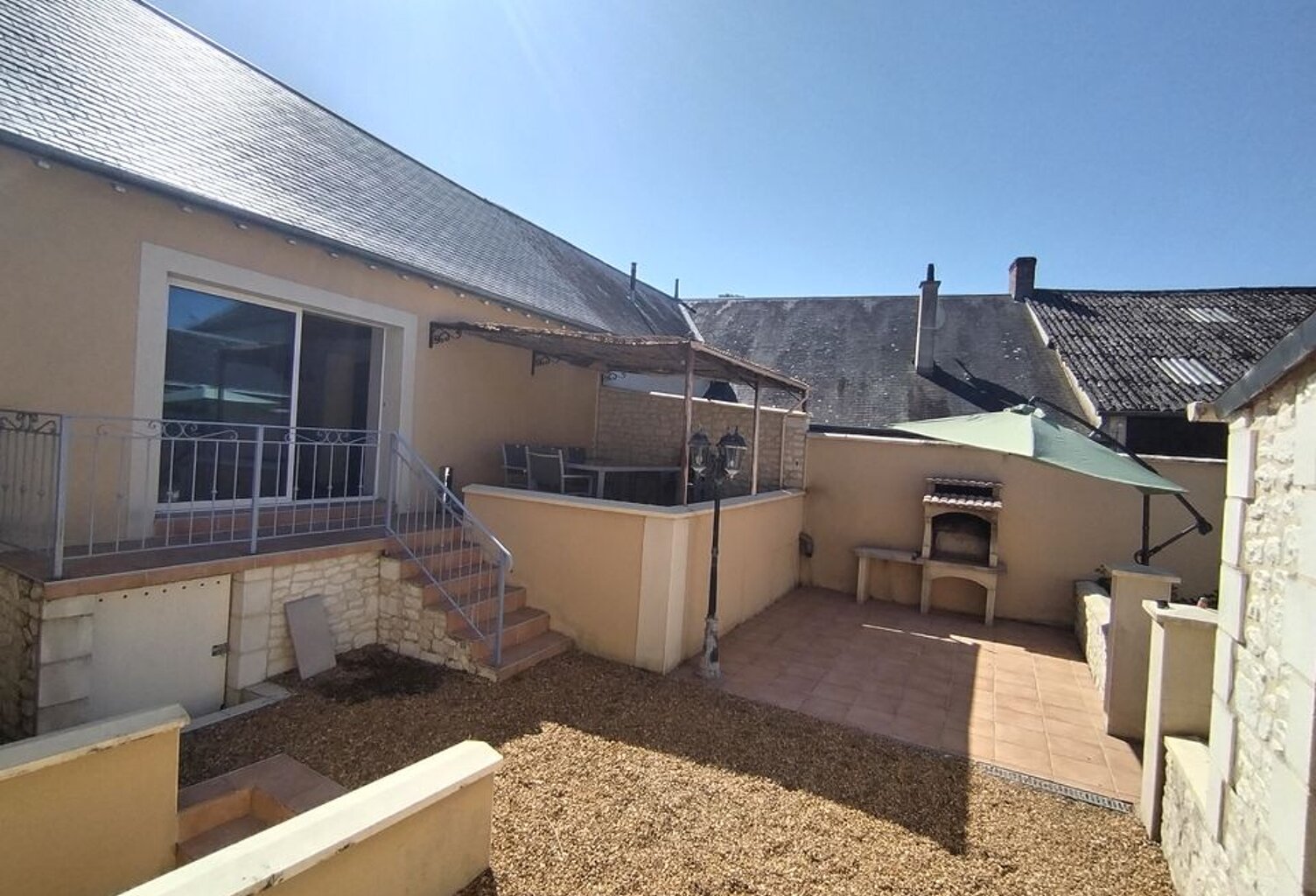 Maison de 180m2 à louer sur Villaines-sous-Lucé — photo 1