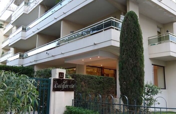 Studio de 30m2 à louer sur Cannes — photo 3