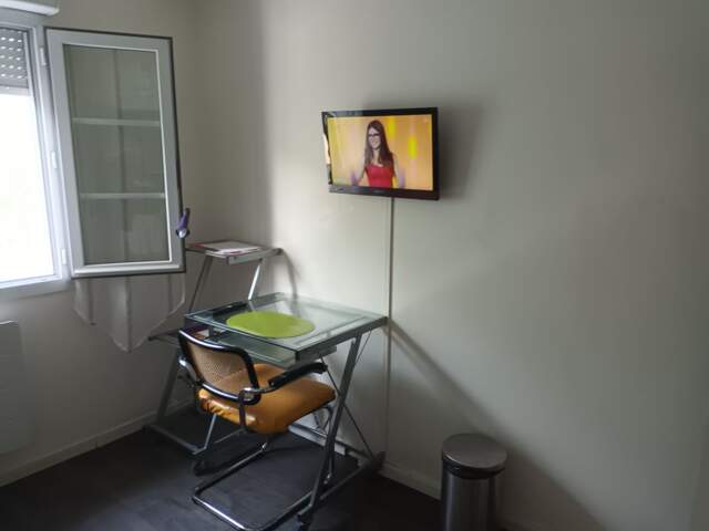 Chambre de 10m2 à louer sur Écouflant — photo du bien