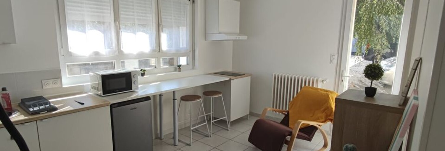 Appartement 1 Pièce 27 m² à louer à La Roche-sur-Yon (85000)