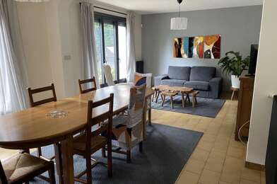 Maison 6 pièces 541 €
