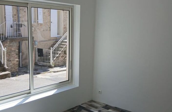 Maison de 110m2 à louer sur La Brillanne — photo 2