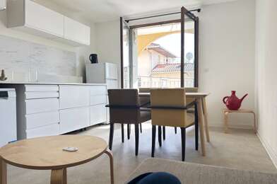 Appartement 3 pièces 1280 €