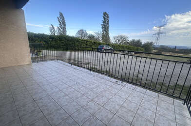 Appartement 4 pièces 844 €