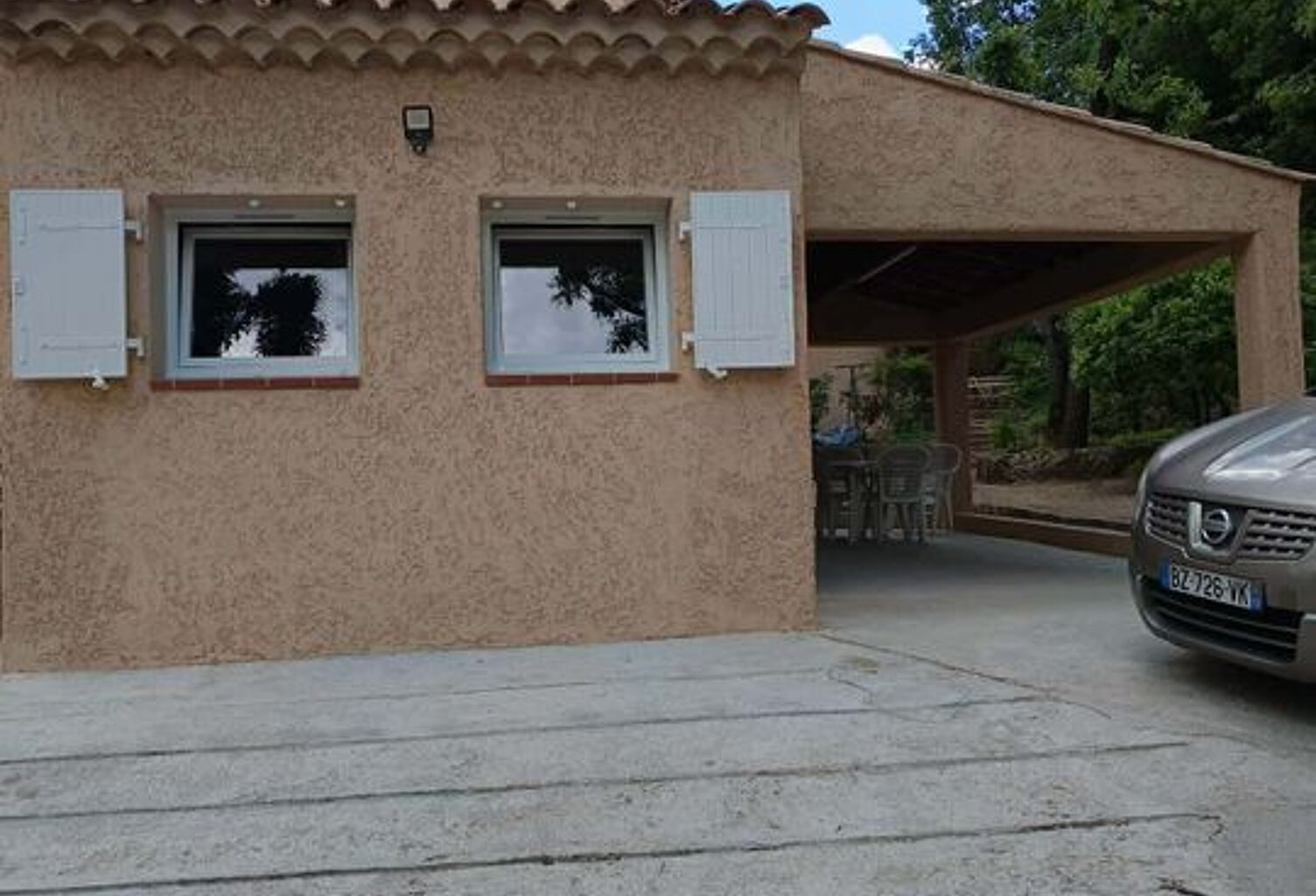 Studio de 35m2 à louer sur Châteauneuf-le-Rouge — photo 1