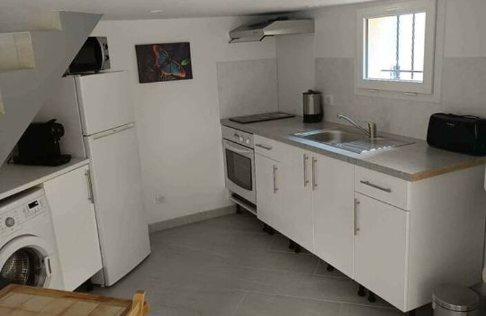 Studio de 35m2 à louer sur Châteauneuf-le-Rouge — photo 3