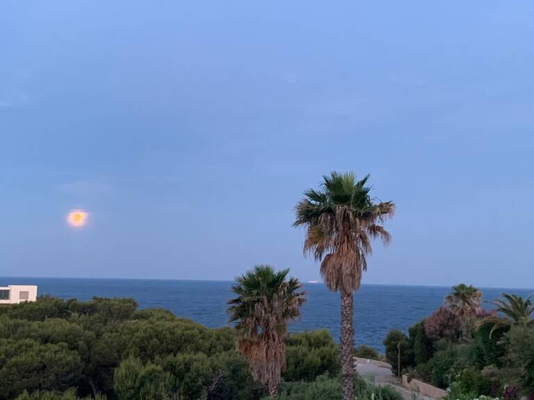Appartement de 150m2 à louer sur Saint-Cyr-sur-Mer — photo 1