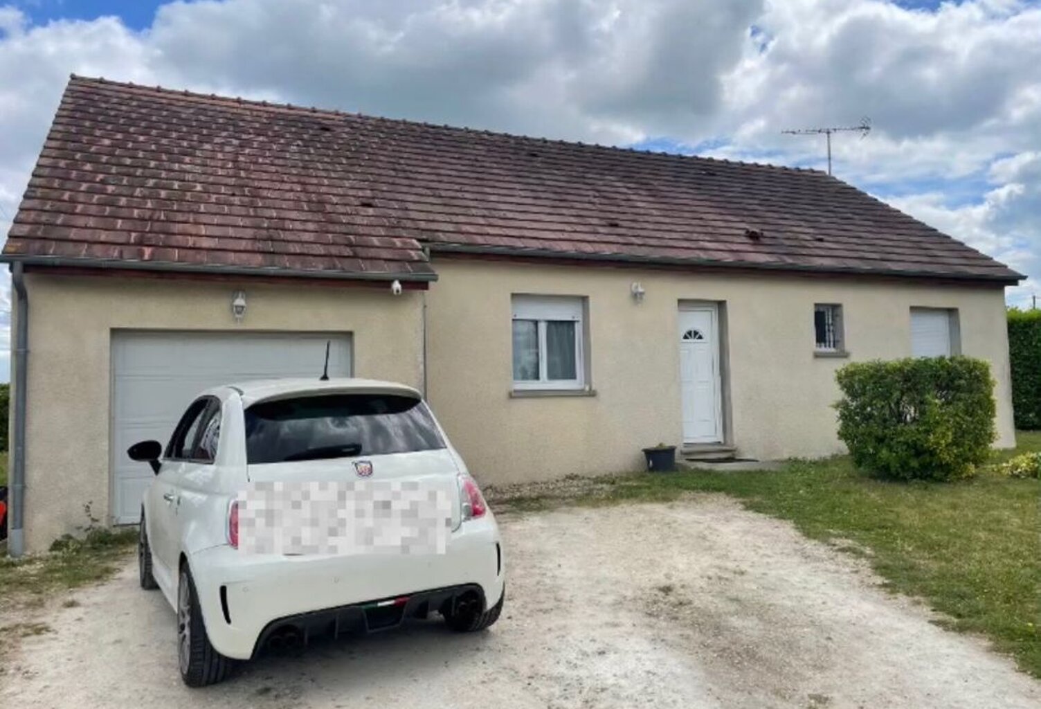Maison de 99m2 à louer sur Villevoques — photo 1