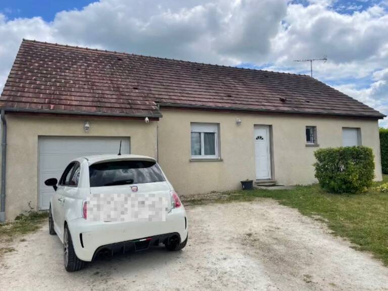 Maison de 99m2 à louer sur Villevoques — photo 1