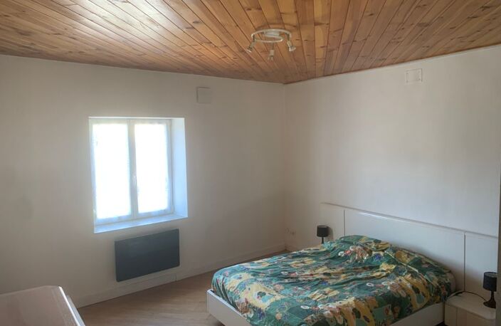 Appartement de 74m2 à louer sur Maron — photo 3