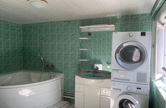 Appartement de 74m2 à louer sur Maron — photo 4