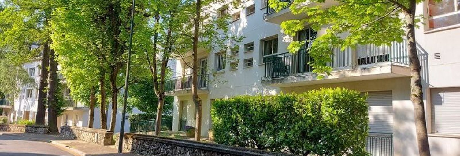Appartement 1 Pièce 25 m² à louer à Garches (92380)