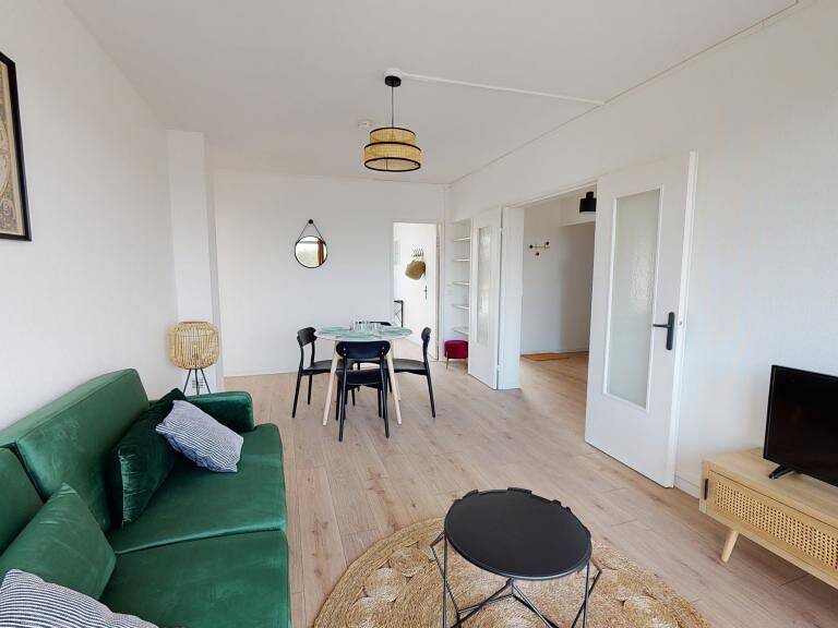 Appartement de 75m2 à louer sur Mont-Saint-Aignan — photo 1