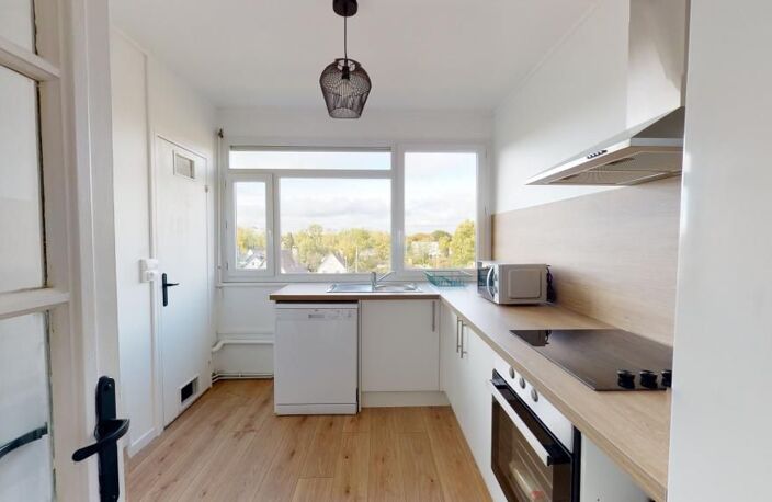 Appartement de 75m2 à louer sur Mont-Saint-Aignan — photo 2