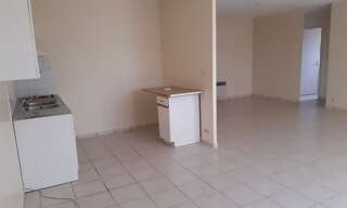 Maison 4 Pièces 90 m² à louer à Arès (33740)