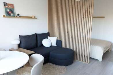Appartement 1 pièces 880 €
