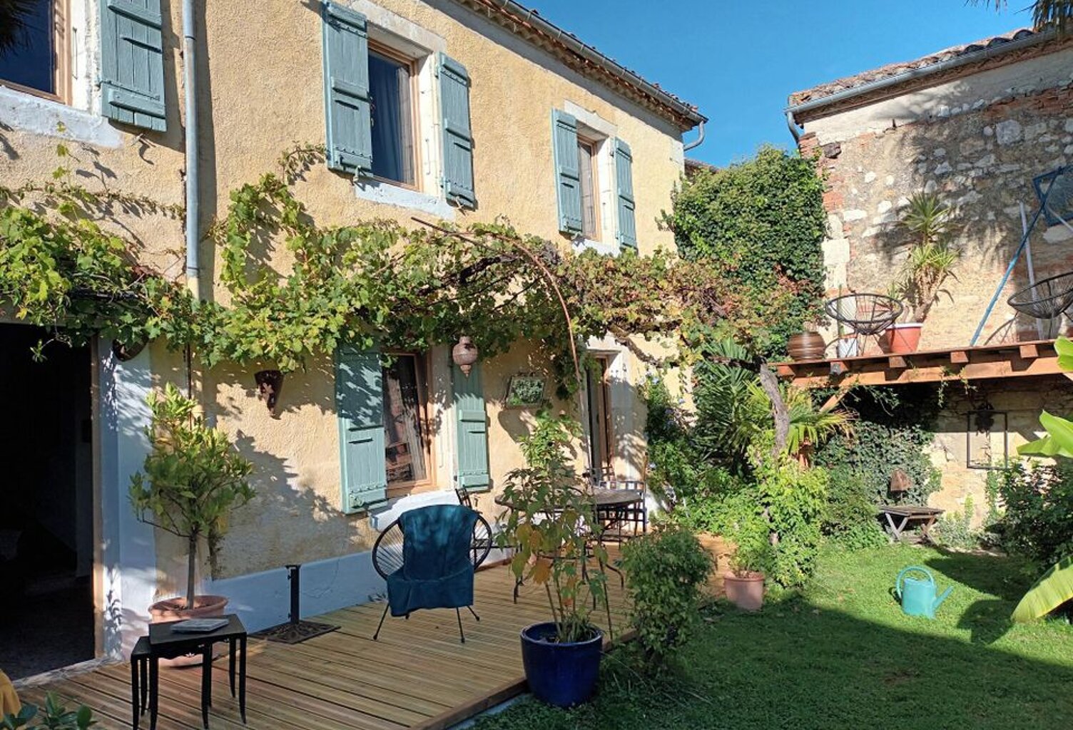 Maison de 120m2 à louer sur La Sauvetat — photo 1