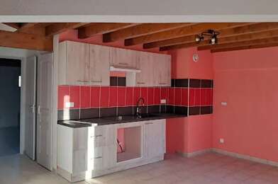 Appartement 3 pièces 805 €