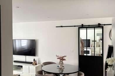Appartement 4 pièces 900 €