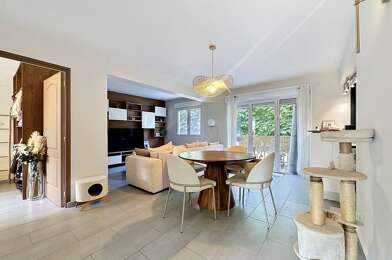 Appartement 3 pièces 1700 €