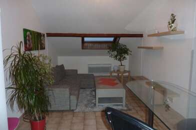 Appartement 2 pièces 710 €