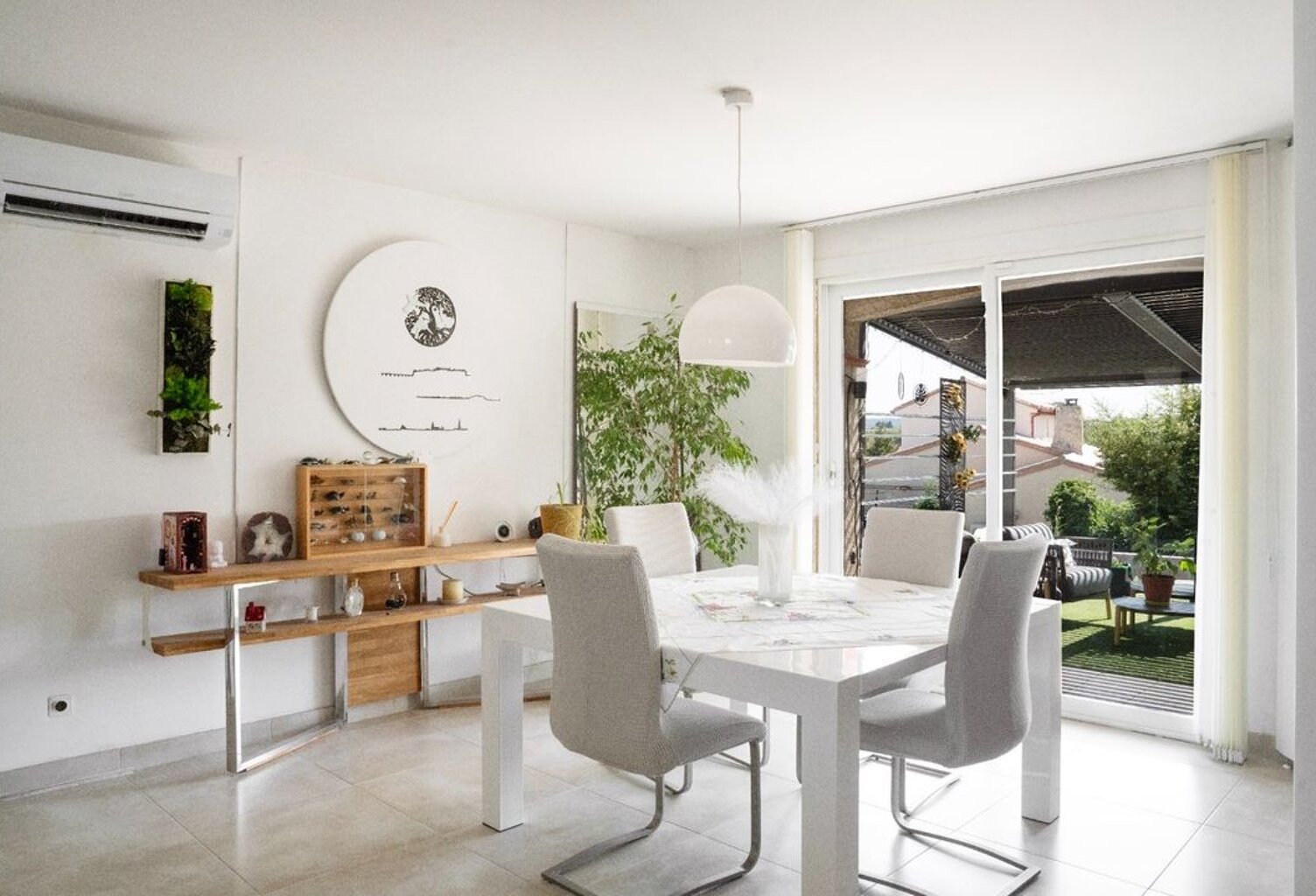 Maison de 135m2 à louer sur Cavanac — photo 1