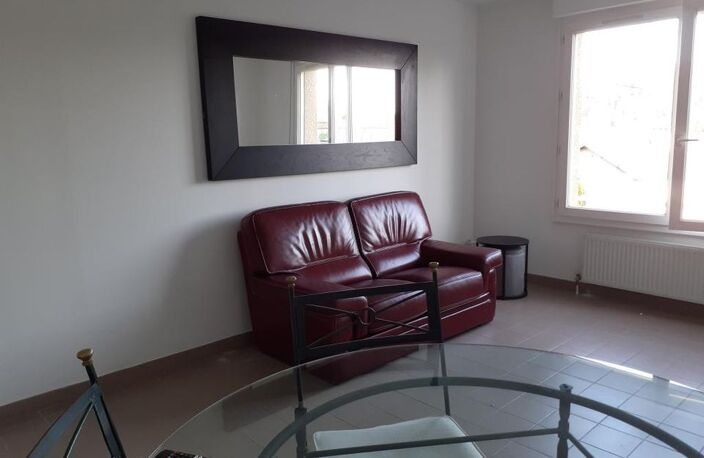 Appartement de 58m2 à louer sur Poule-les-Écharmeaux — photo 5