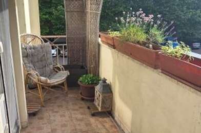 Appartement 4 pièces 700 €