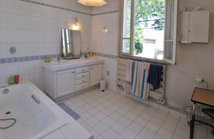 Chambre de 14m2 à louer sur Bourg-en-Bresse — photo 3