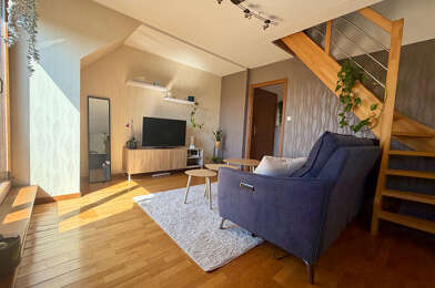 Appartement 3 pièces 838 €