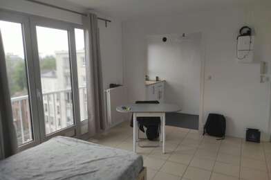 Appartement 1 pièces 985 €
