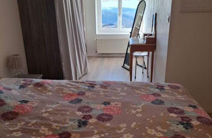 Appartement de 94m2 à louer sur Montfaucon — photo 4