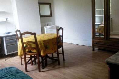 Appartement 1 pièces 360 €