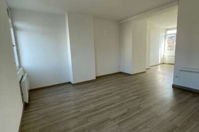 Appartement 5 pièces 995 €