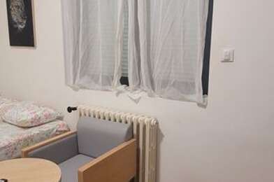 Appartement 1 pièces 550 €
