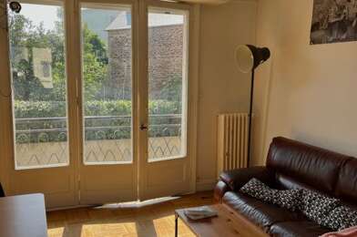 Appartement 4 pièces 1350 €