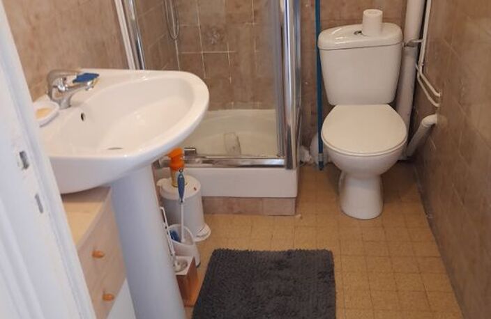 Appartement de 75m2 à louer sur Saint-Étienne — photo 3