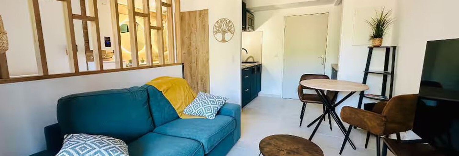 Appartement 1 Pièce 26 m² à louer à Saint-Raphaël (83530)