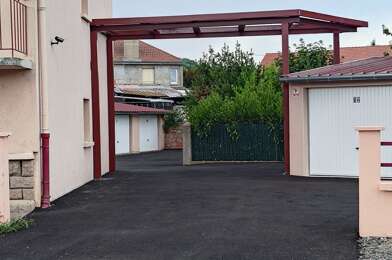Appartement 3 pièces 860 €