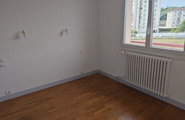 Appartement de 63m2 à louer sur Vichy — photo 3